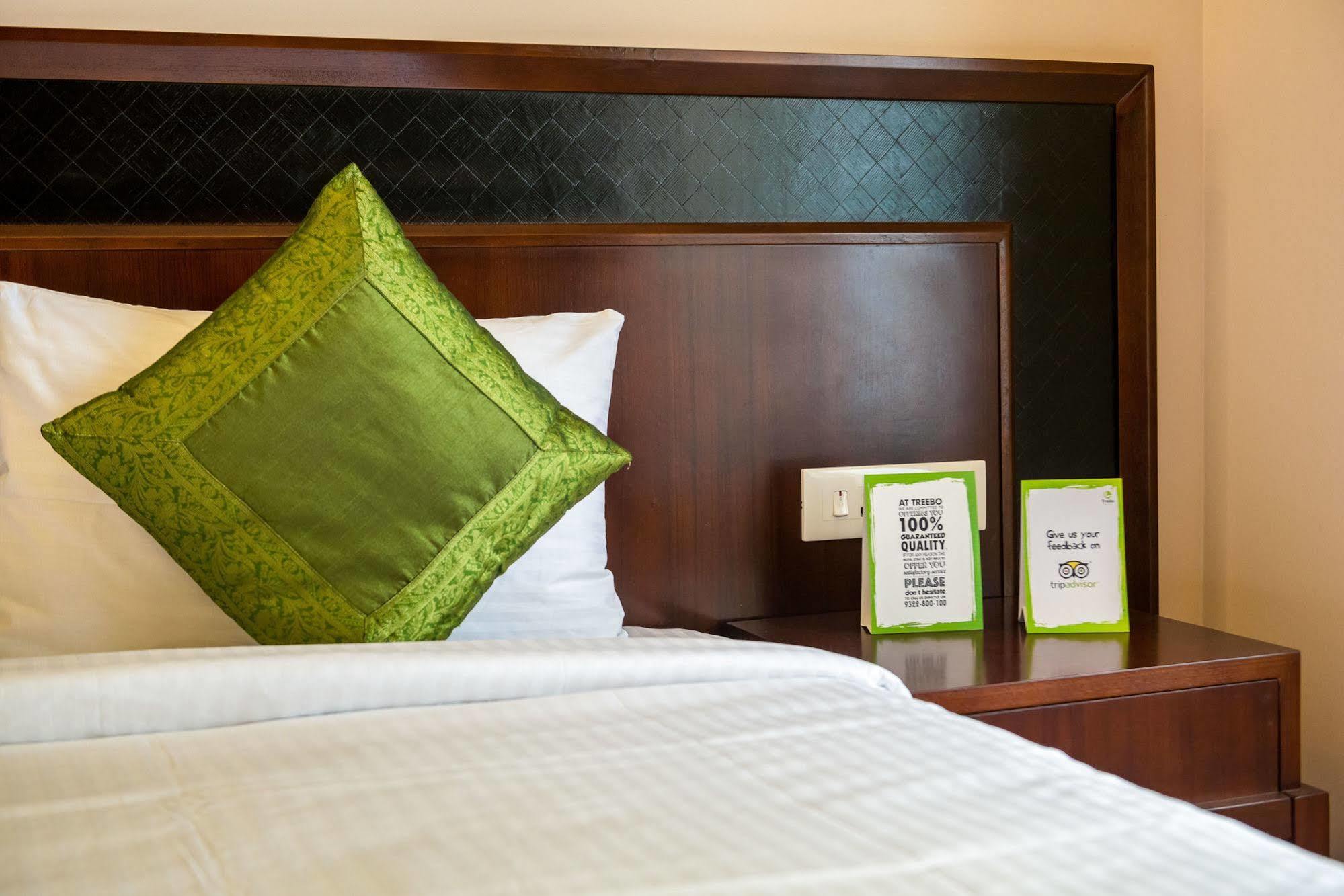 Treebo Vedanta Hotel Calcutta Eksteriør billede